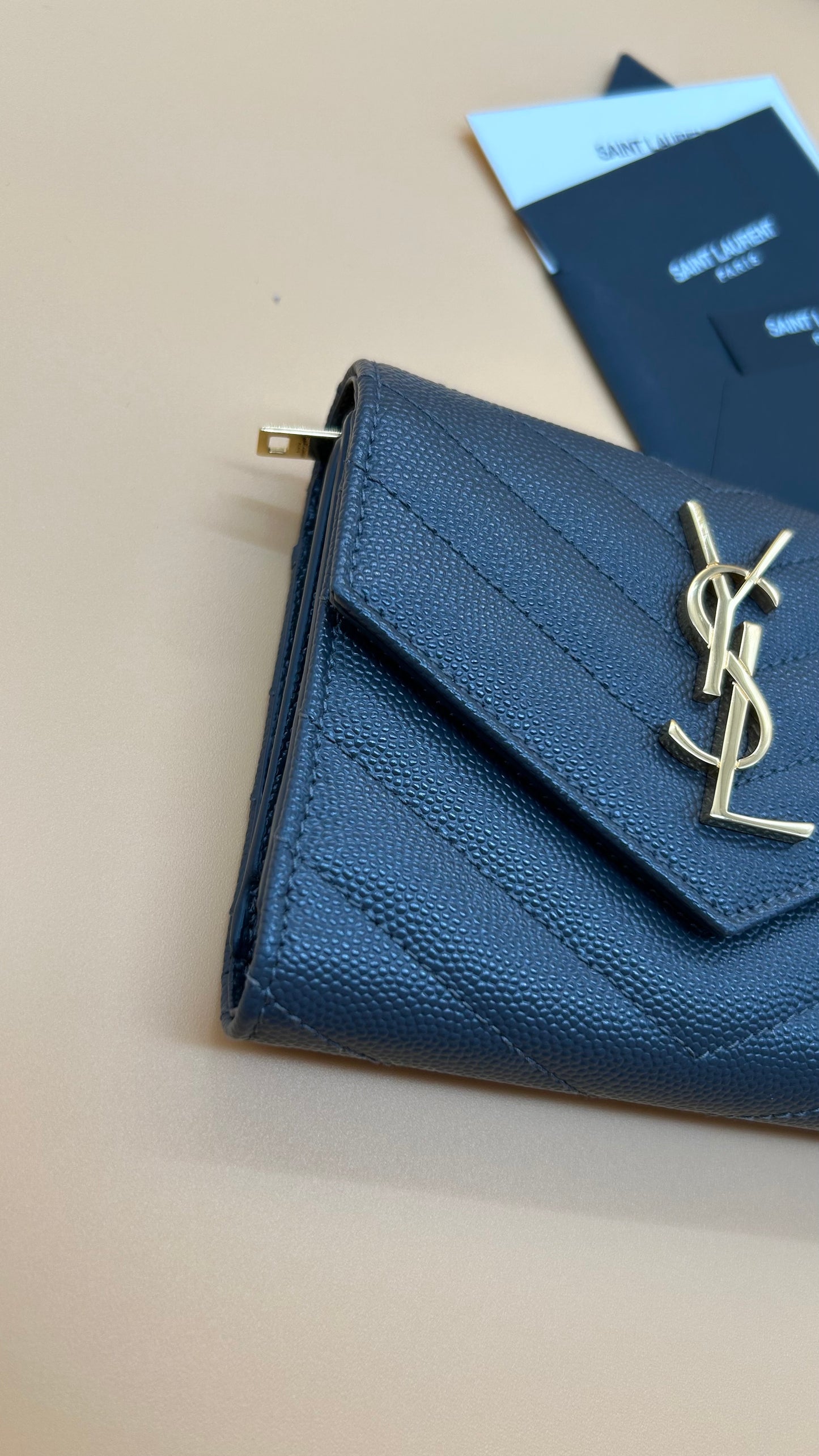 YSL CHEVRON COMPACT