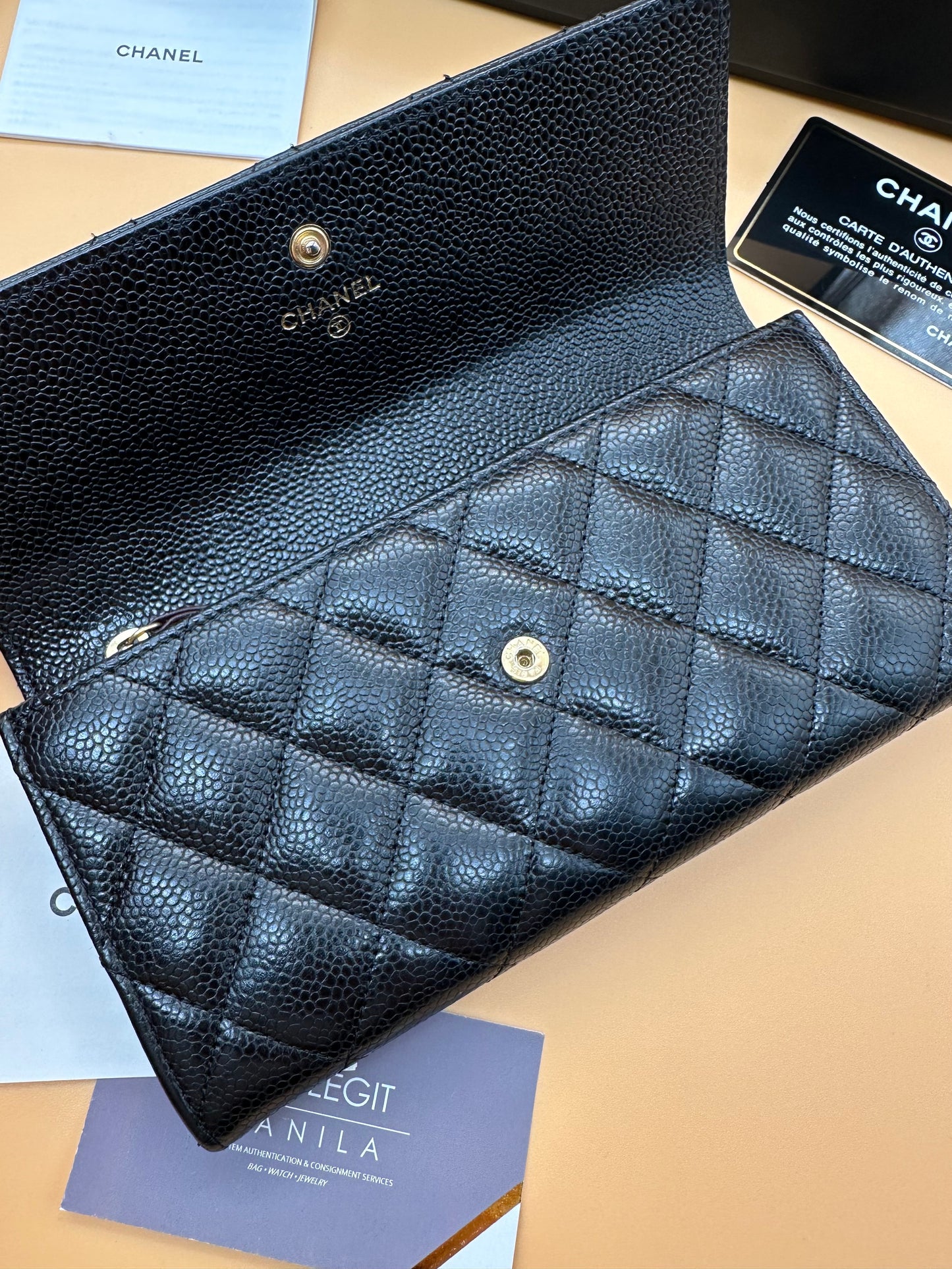 CHANEL CLASSIC CAVIAR FLAP WALLET